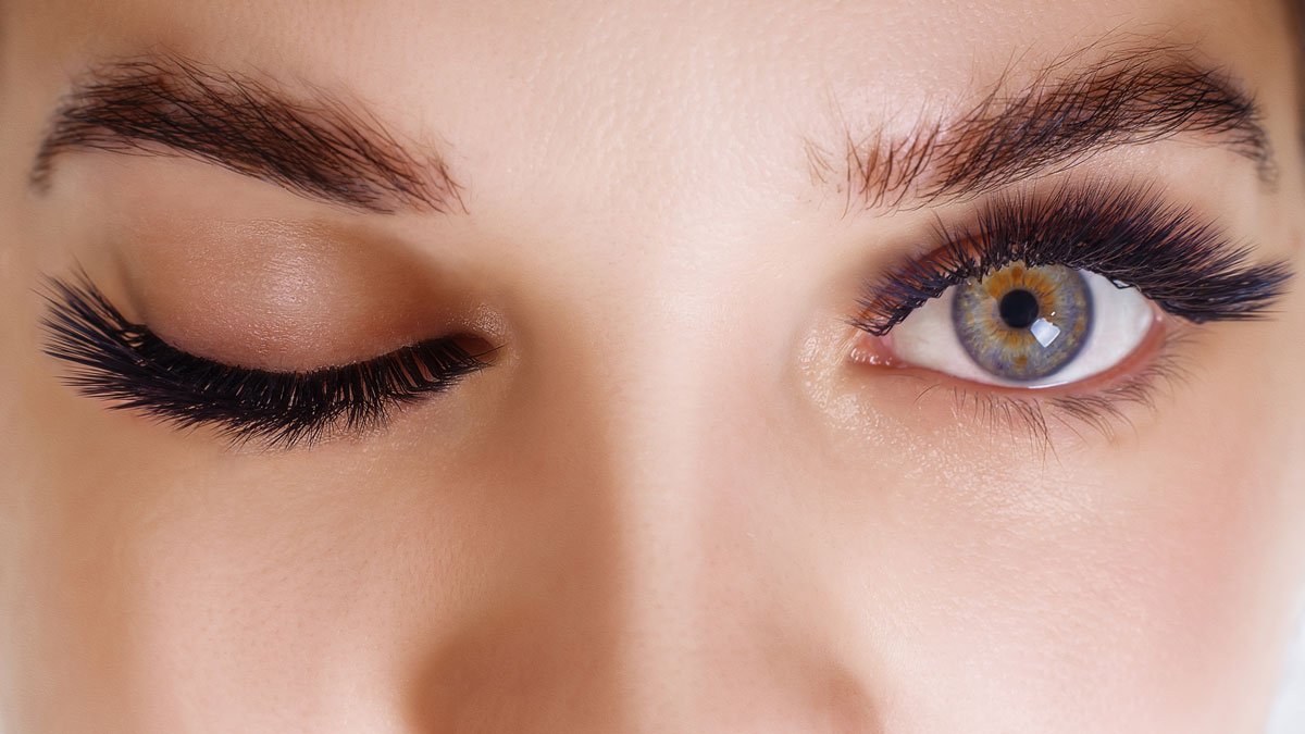 mega-super-boom-lash-extensions